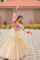 Navratri Wear Alluring White Cotton Gamthi Work Lehenga Choli With Koti