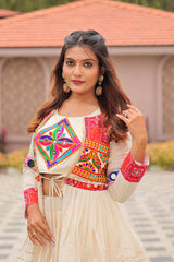 Navratri Wear Alluring White Cotton Gamthi Work Lehenga Choli With Koti