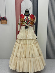 Navratri Wear Alluring White Cotton Gamthi Work Lehenga Choli With Koti