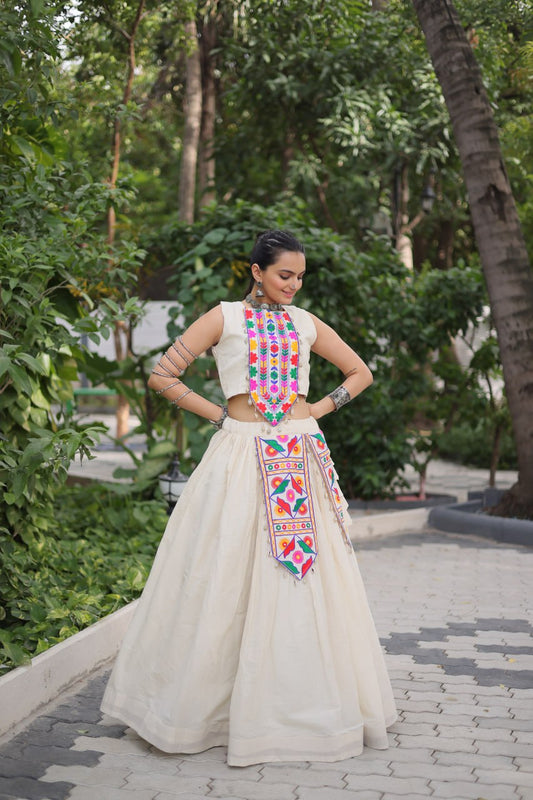 Trendy White Cotton With Kutchi Gamthi Work Lehenga Choli