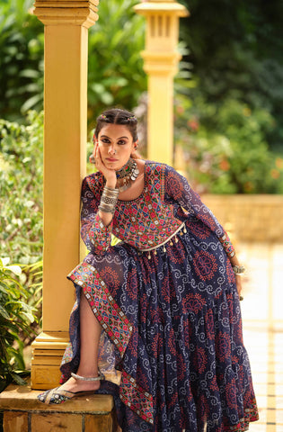 Awesome Pink Georgette with Gamthi Work Gown