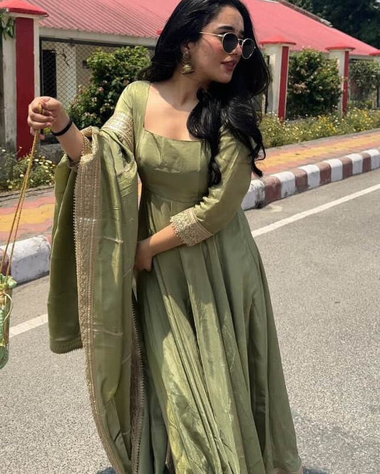 Glorious Pista Color Fendi Silk Thread Work Gown