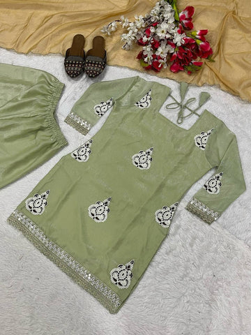 Trendy Pista Fendi Silk Sequence Work Palazzo Suit
