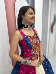 Navratri Special Green Color Gamthi Work Lehenga Choli