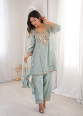 Innovative Pink Mirror Embroidery Kurti Set