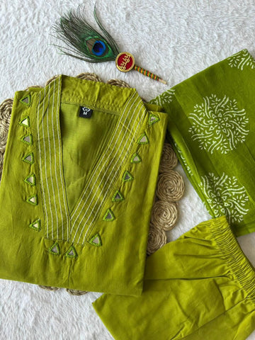 Exclusive Cotton Embroidery Work Kurti Suit