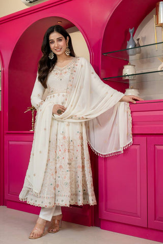 Elegant White Embroidered Work Anarkali Suit