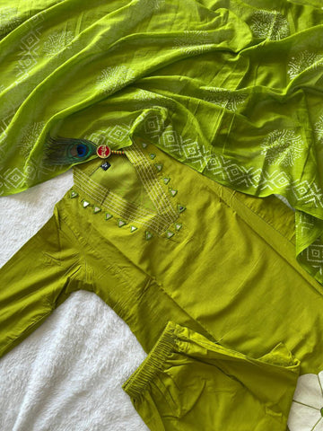 Exclusive Cotton Embroidery Work Kurti Suit