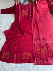 Amazing Red Cotton with Mirror Work Suit